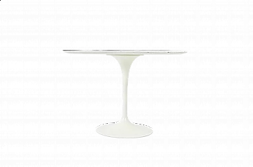 Tavolo tondo in formica bianco di Eero Saarinen per Knoll International, anni '60