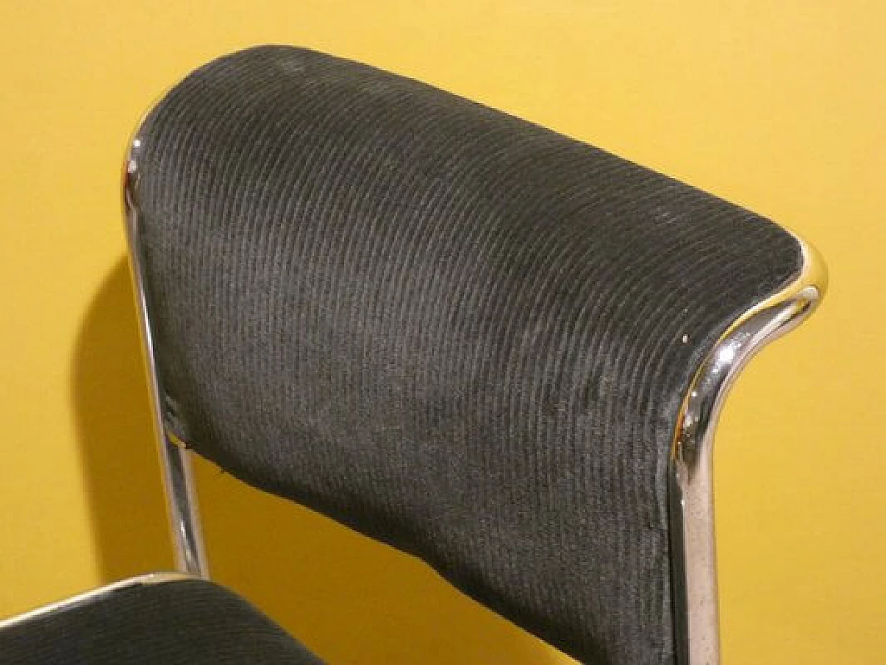 4 Chairs in steel and gray corduroy, 1970s 10