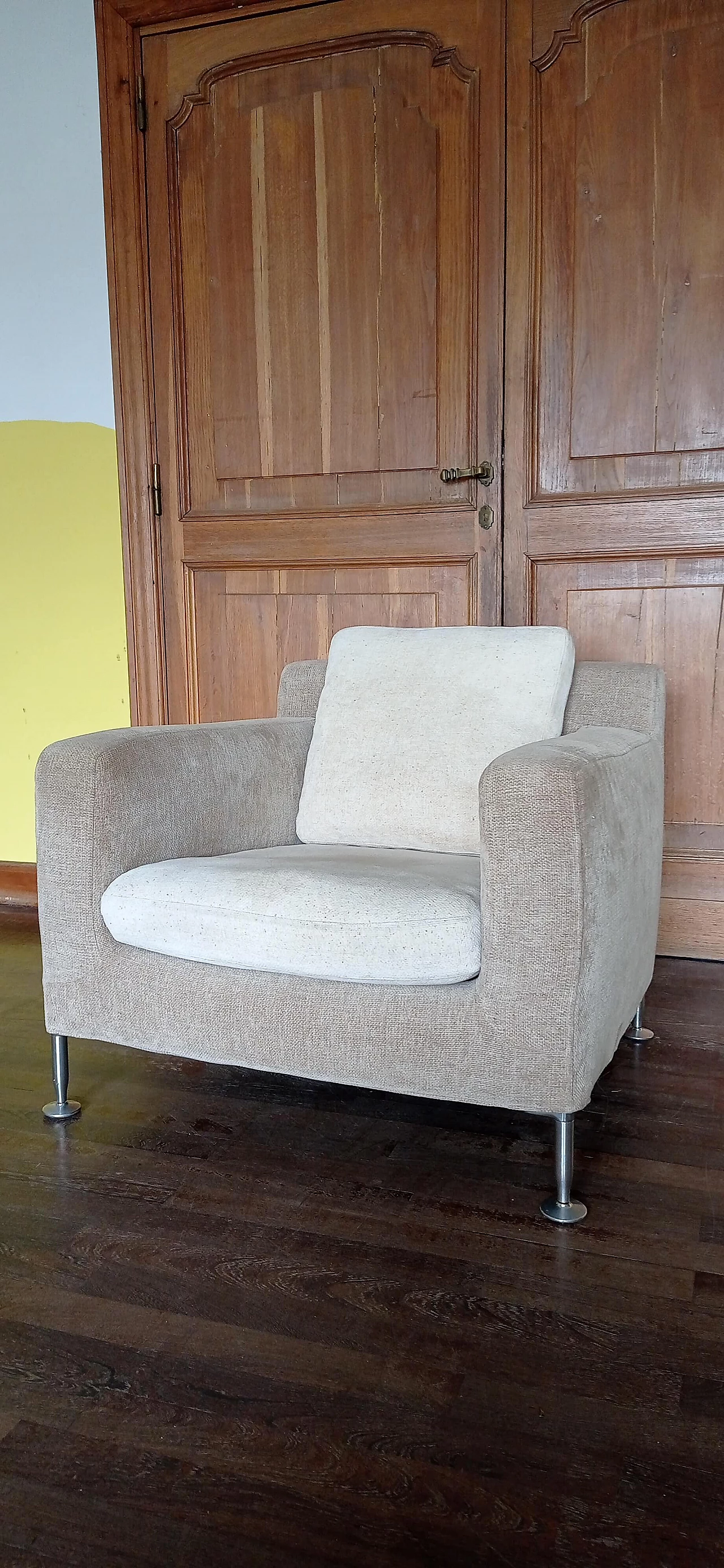 Harry armchair by Antonio Citterio for B&B Italia in Maxalto fabric 3