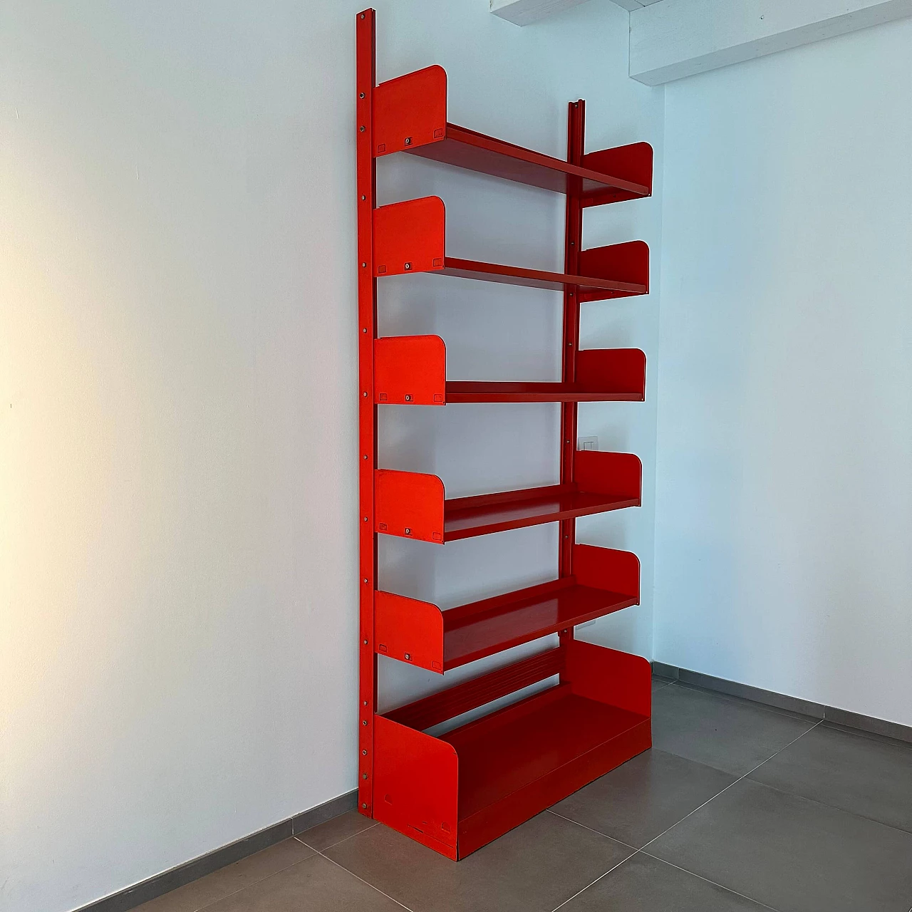 Red metal bookcase Congresso by Lips Vago, 1968 4