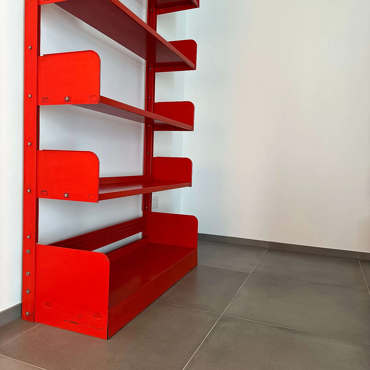Red metal bookcase Congresso by Lips Vago, 1968 5