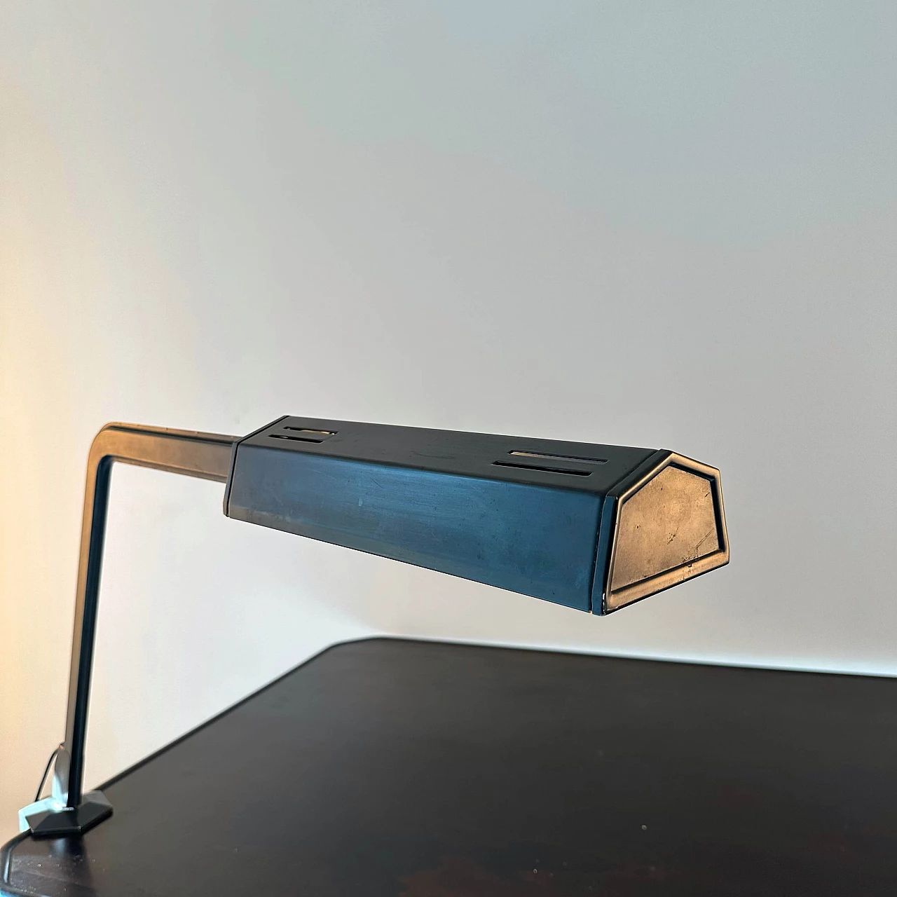 Lampada con morsetto Arco di BBPR per Olivetti, 1962 1