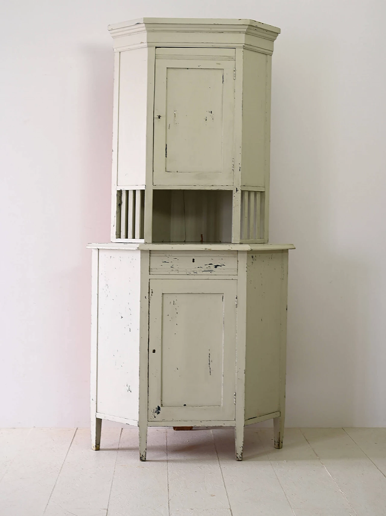 Scandinavian white painted wood corner cabinet, 1930s 3