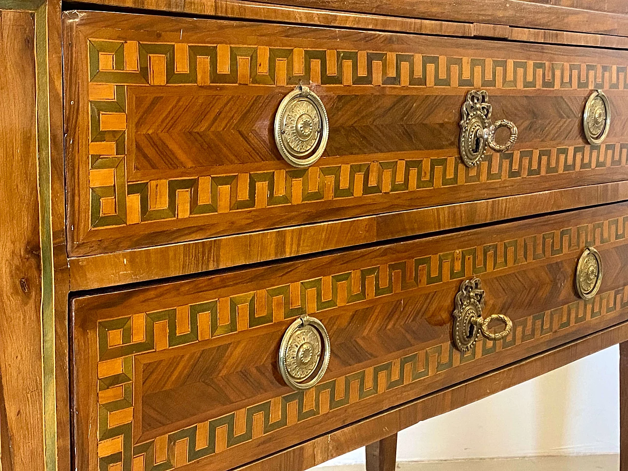 Louis XVI panelled and inlaid walnut roller writing desk, 18th century 6