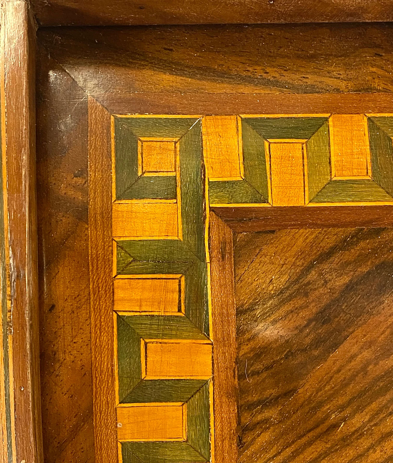 Louis XVI panelled and inlaid walnut roller writing desk, 18th century 7