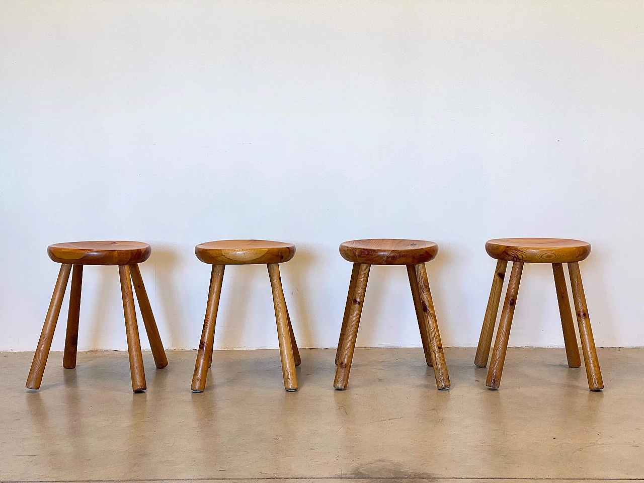 4 Pine stools in the style of Charlotte Perriand, 1960s 1