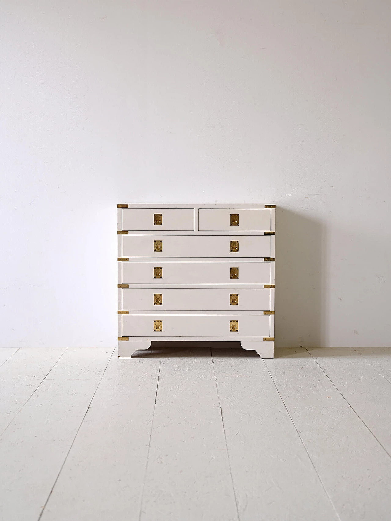 Cassettiera a sei cassetti in legno dipinto bianco, anni '60 2