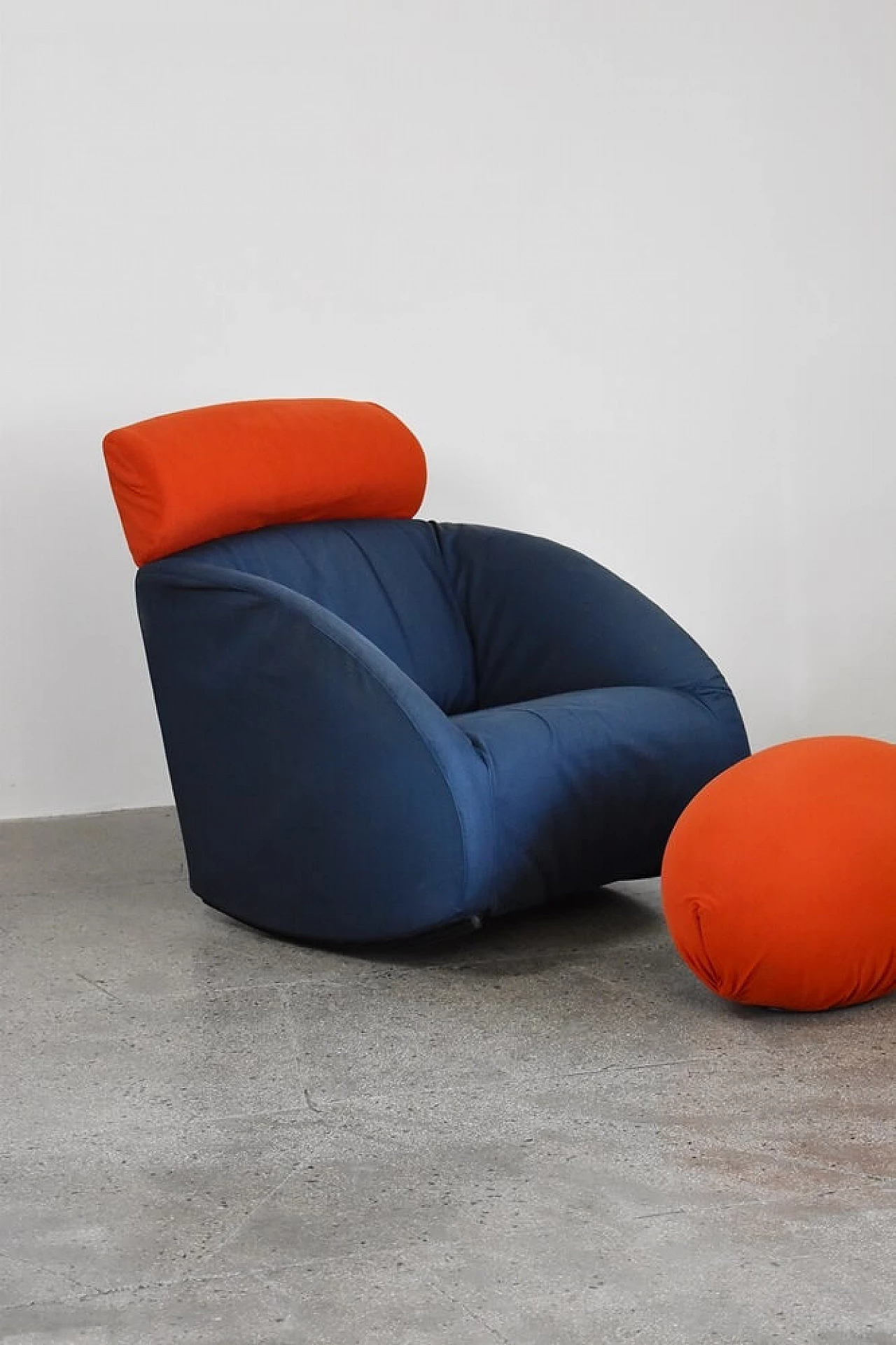 Mama armchair and Tato pouf by Santachiara and Baleri for Baleri 5