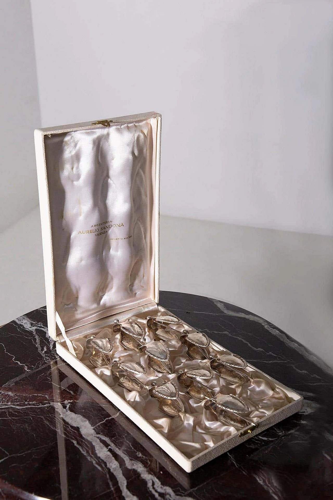 Set di spremiagrumi in metallo placcato argento, anni '60 2