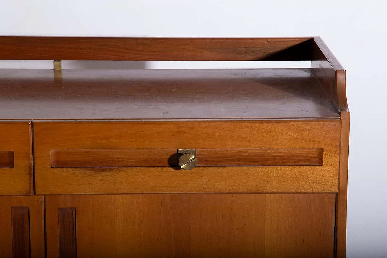 Walnut sideboard by Mobili d'arte Cantù, 1950s 4