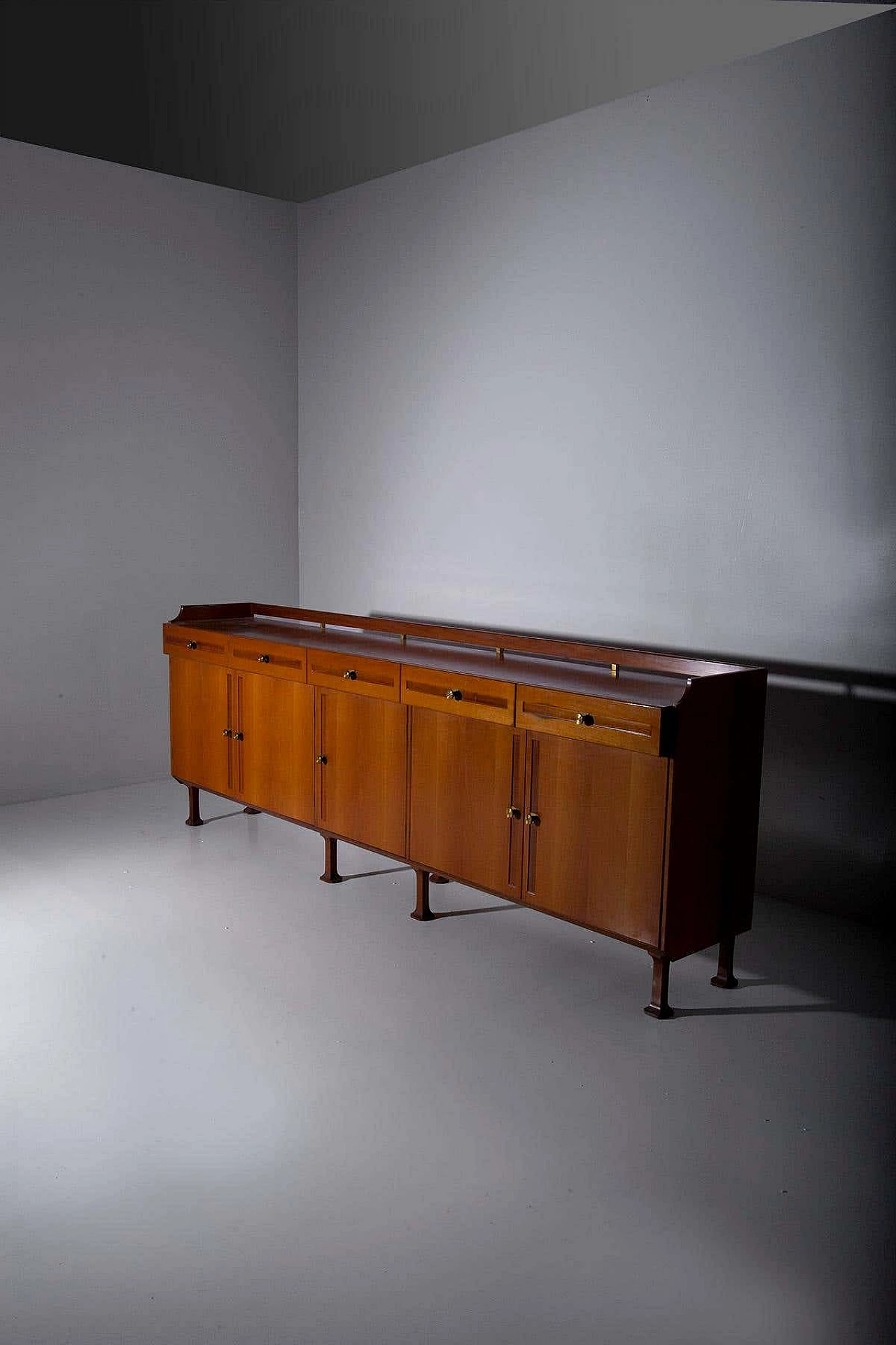 Walnut sideboard by Mobili d'arte Cantù, 1950s 14