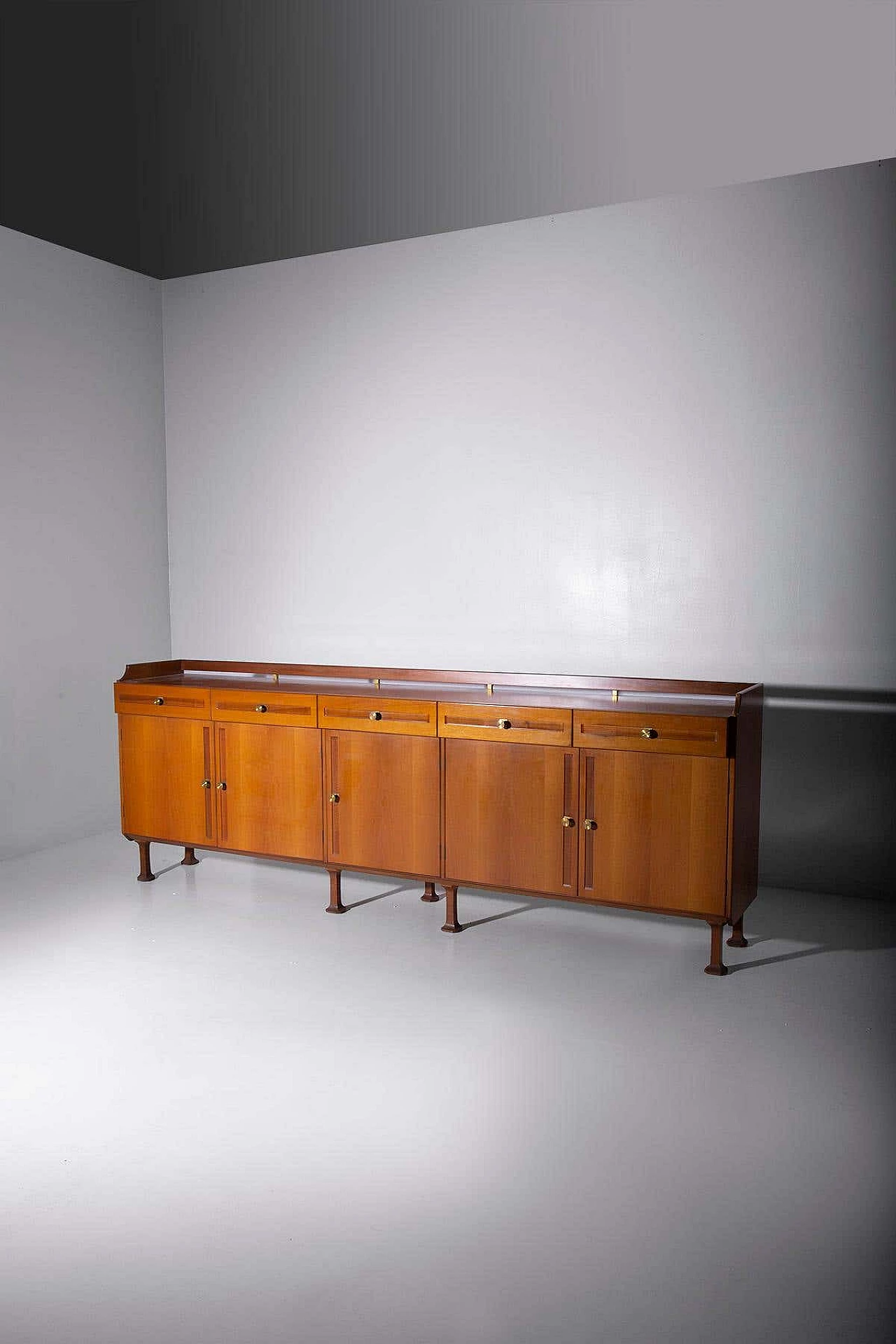 Walnut sideboard by Mobili d'arte Cantù, 1950s 15