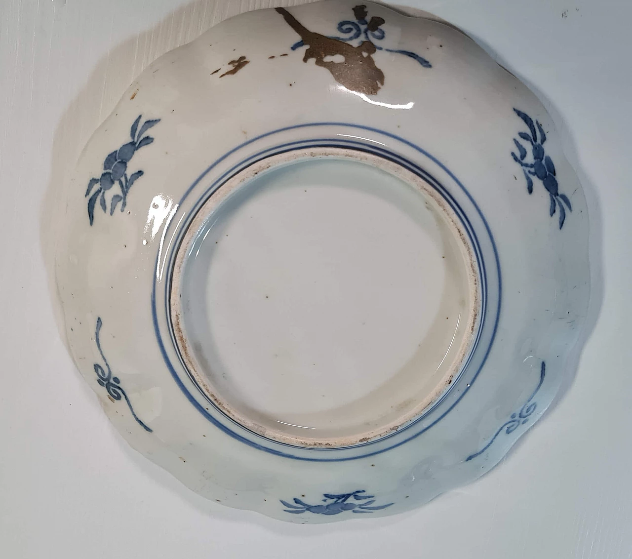 4 Japanese Imari porcelain dishes, 19th century 2