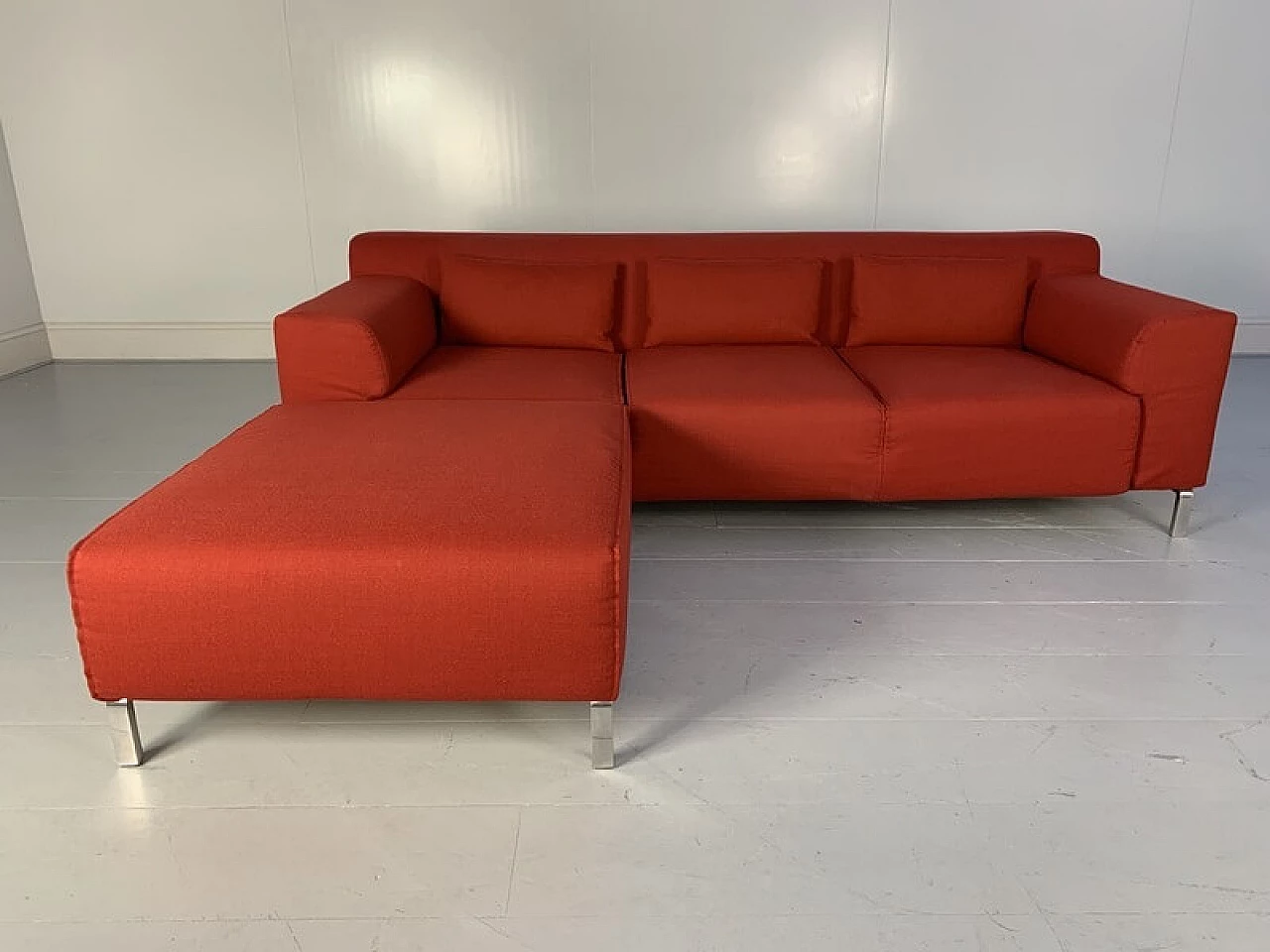 Greg sofa and pouf by EMAF Progetti for Zanotta 3