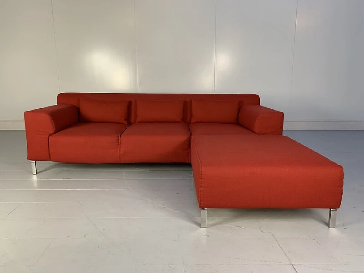 Greg sofa and pouf by EMAF Progetti for Zanotta 5
