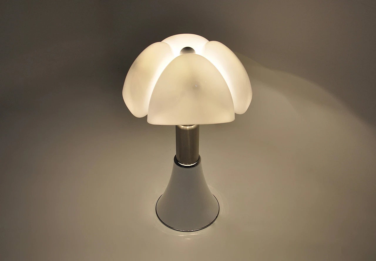 Pipistrello lamp by Gae Aulenti for Martinelli Luce, 1980s 8