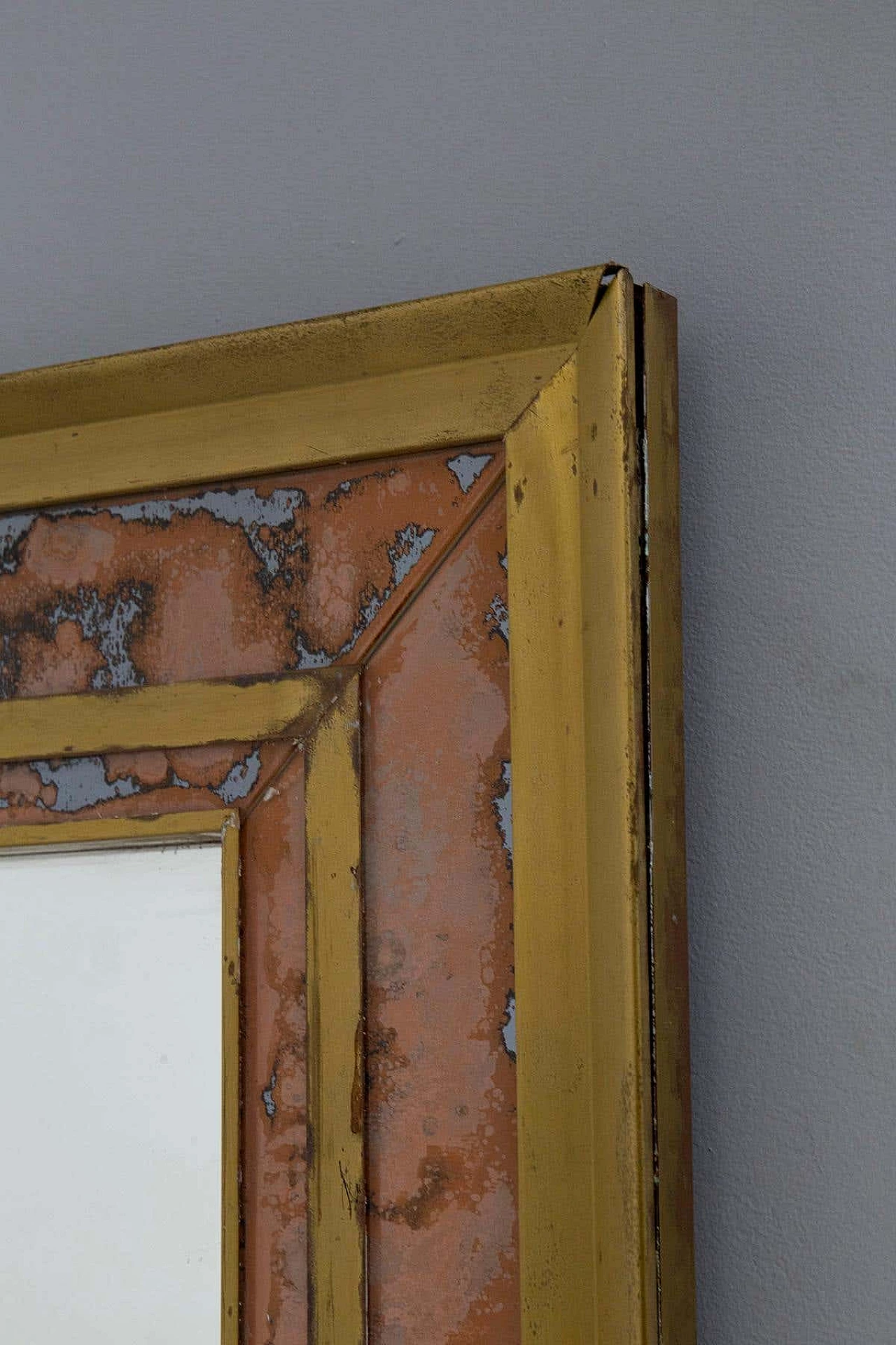 Specchio da parete in ottone, anni '50 4