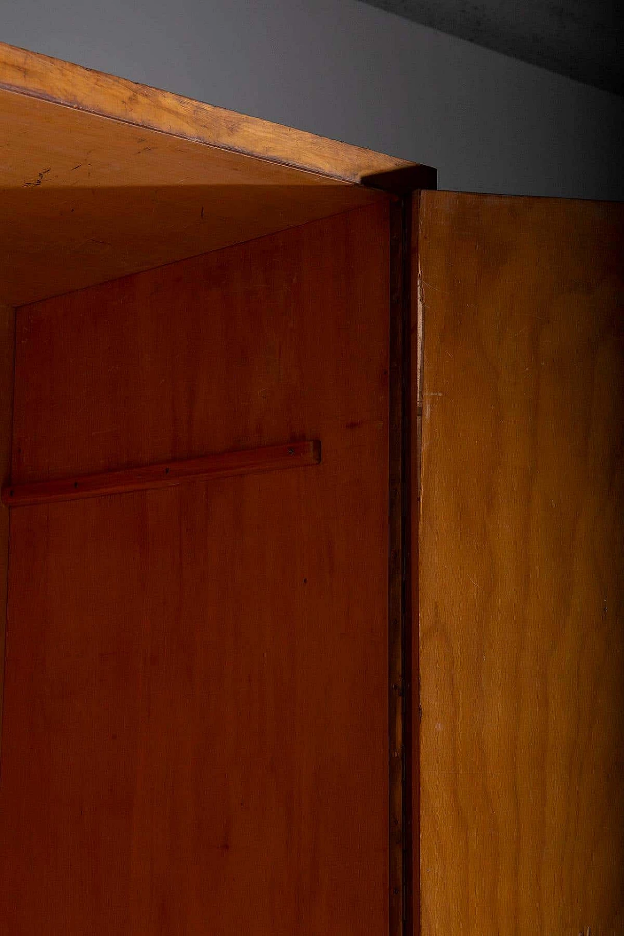 Armadio grissinato attribuito a Luigi Scremin di Fabbrica Mobili e Armadi Triestina, anni '50 16