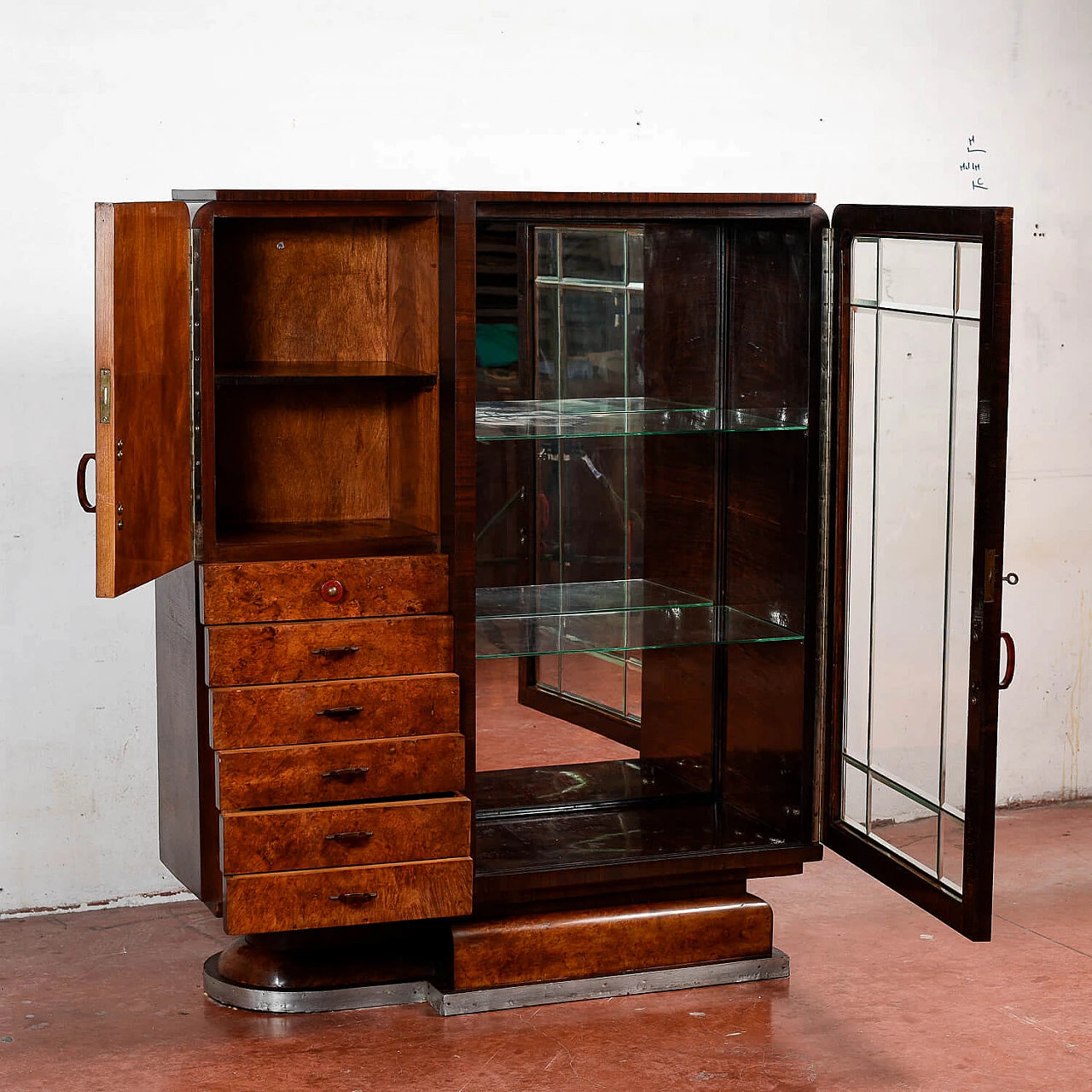 Wooden sideboard with drawers and bevelled glass, mid-19th century 3