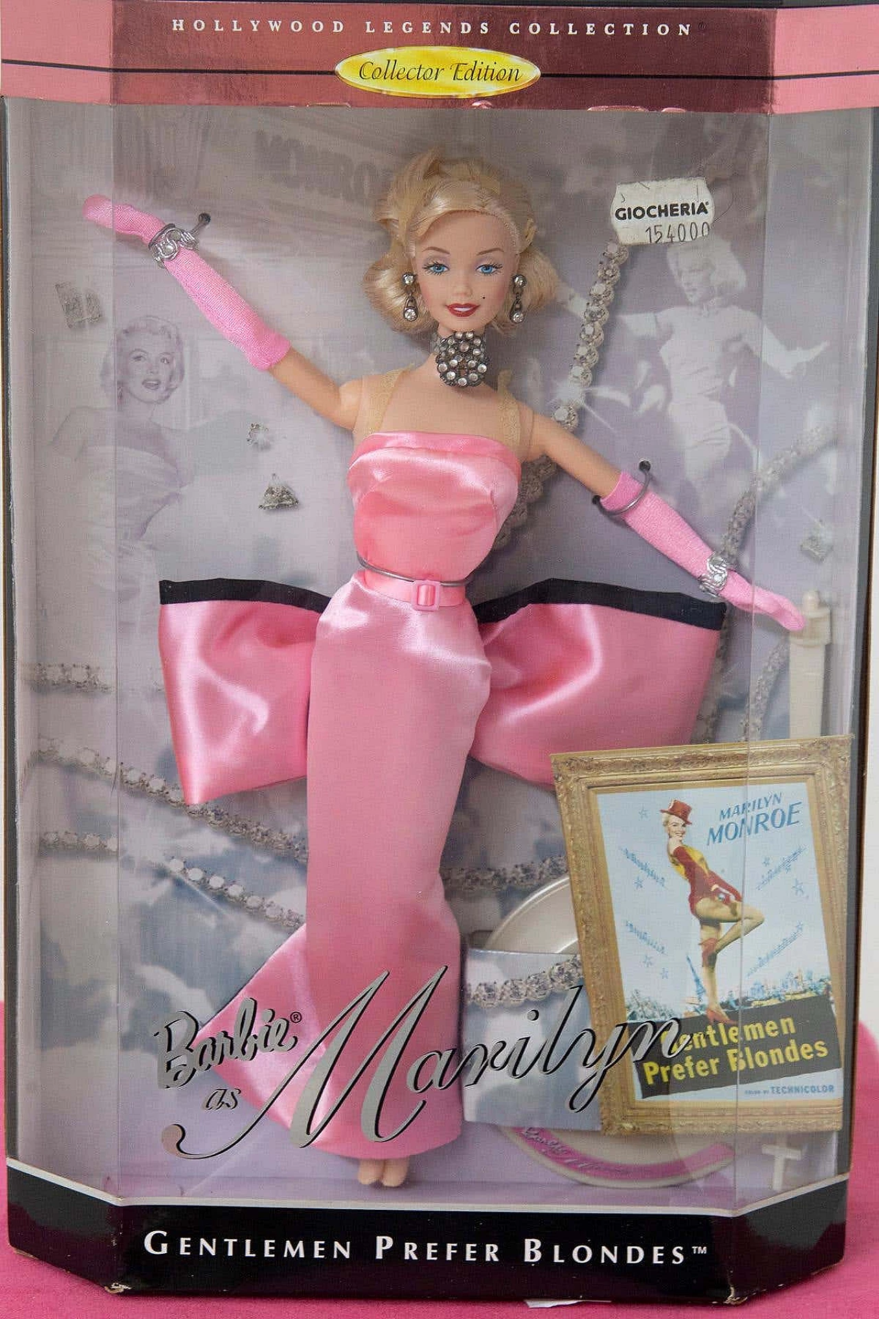 Barbie Marilyn Monroe by Mattel, 1997 2