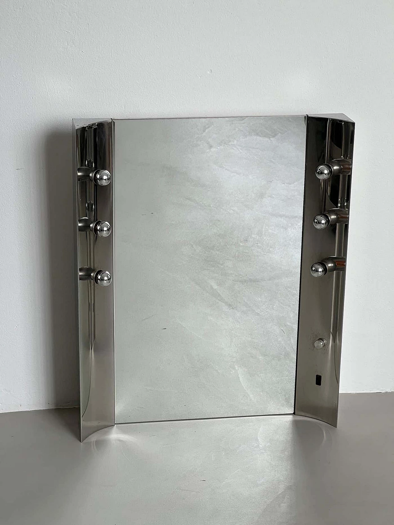 Specchio / Vanity anni '70 in metallo cromato da ingresso o bagno 2