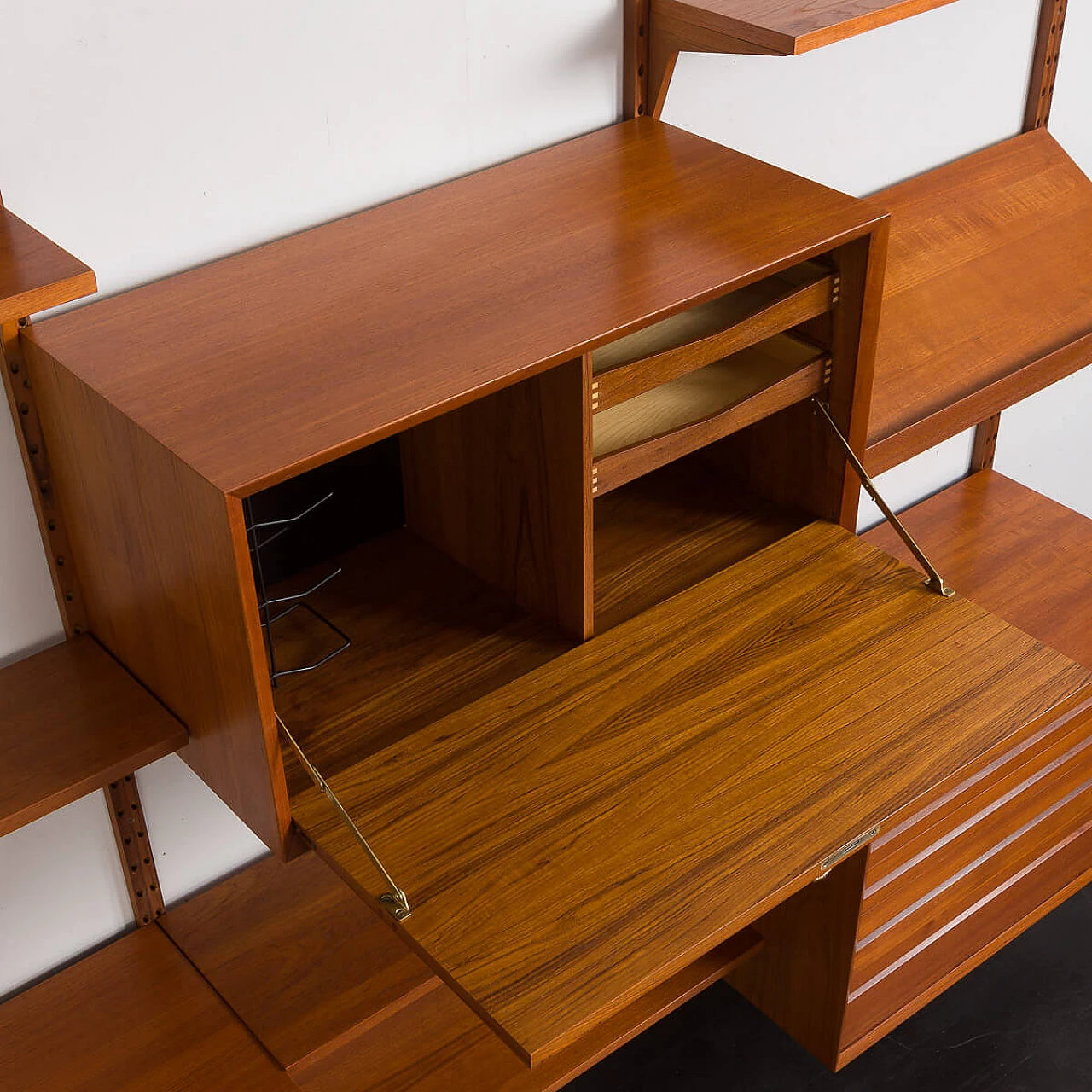 Teak storage wall by Poul Cadovius for Cado, 1960s 12