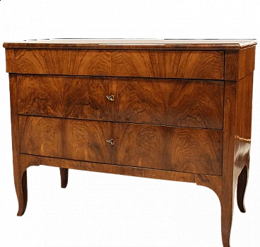 Walnut Direttorio chest of drawers, late 18th century