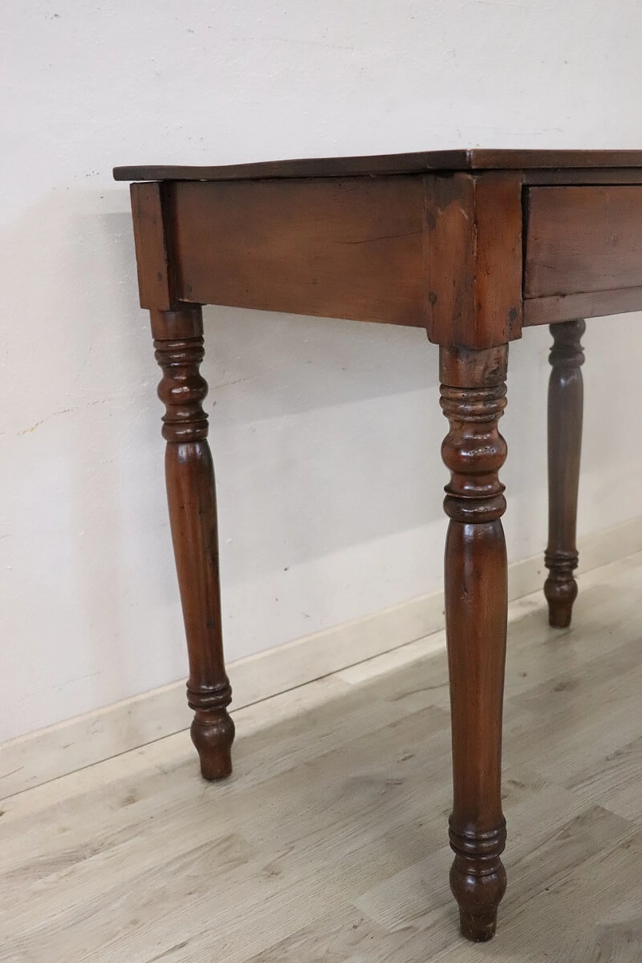 Louis Philippe writing desk in solid walnut, 19th century 4