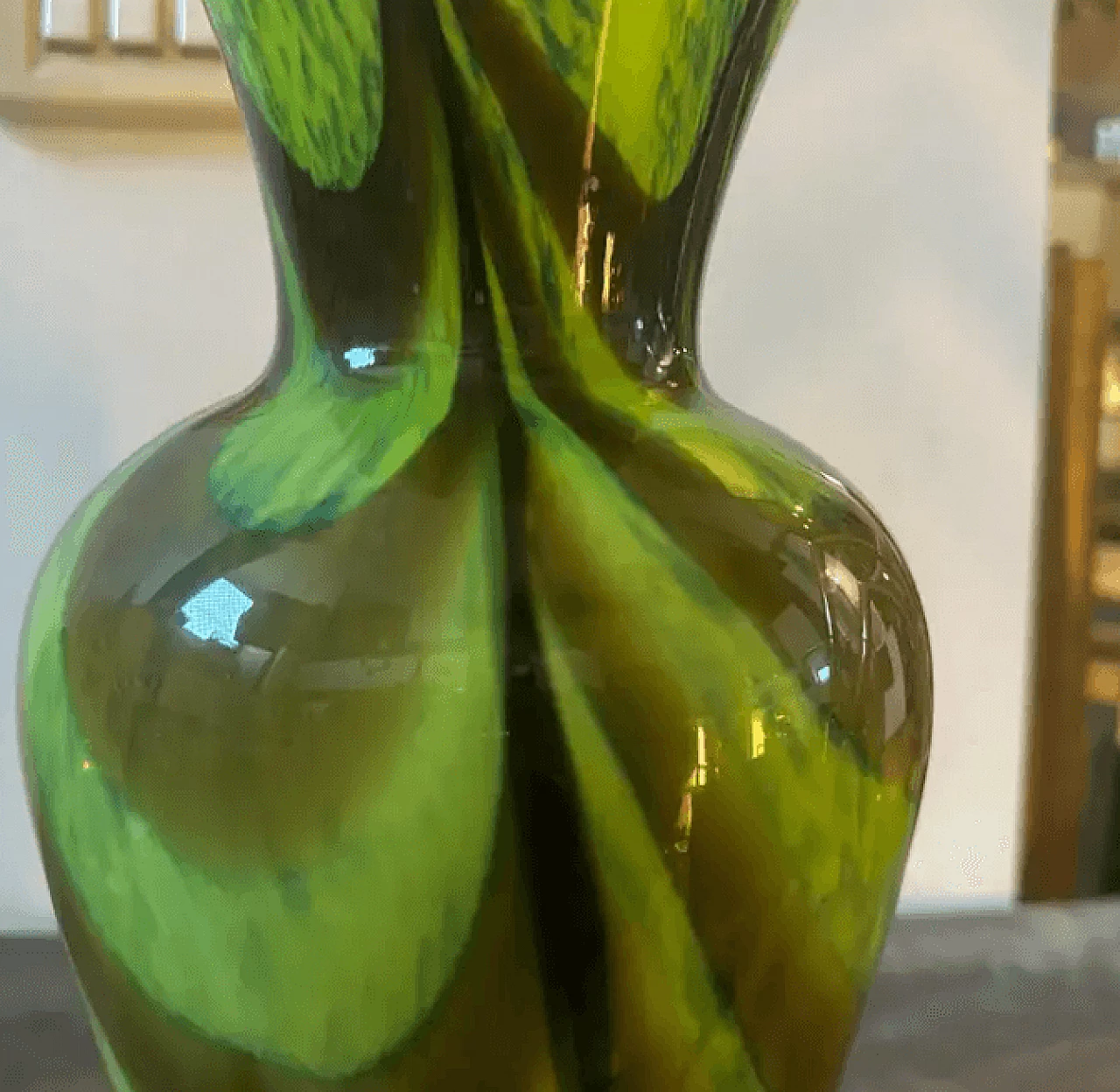 Vaso in vetro opalino verde, marrone e nero di Carlo Moretti, anni '70 8