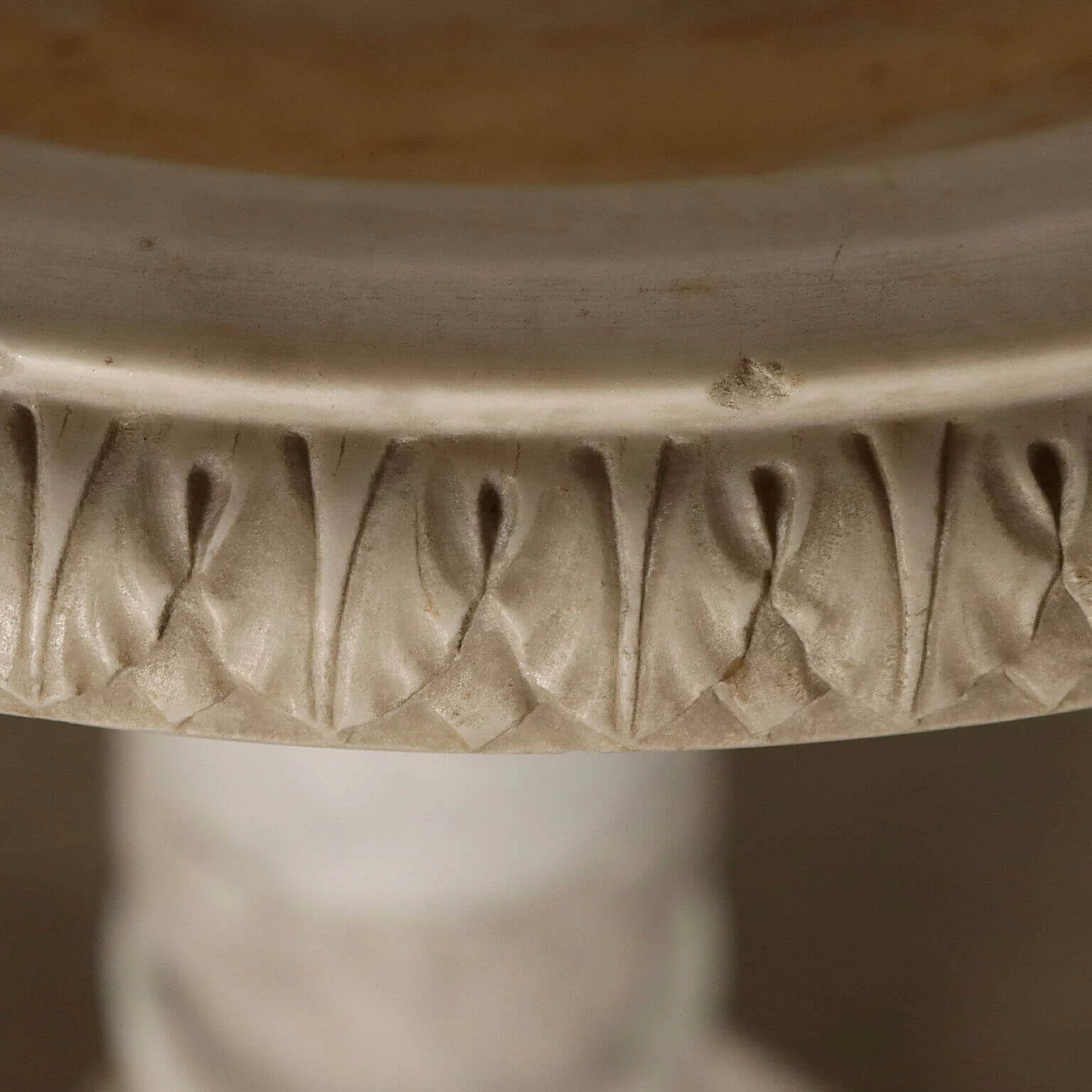 Neo-Renaissance marble planter, late 19th century 4