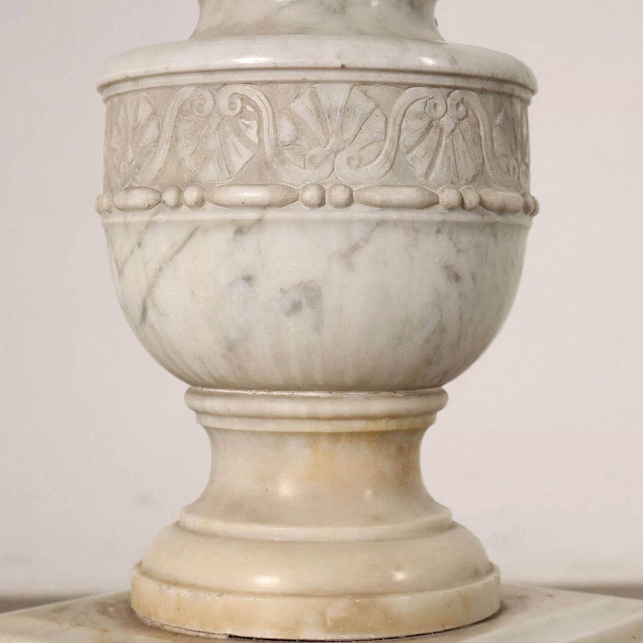 Neo-Renaissance marble planter, late 19th century 7