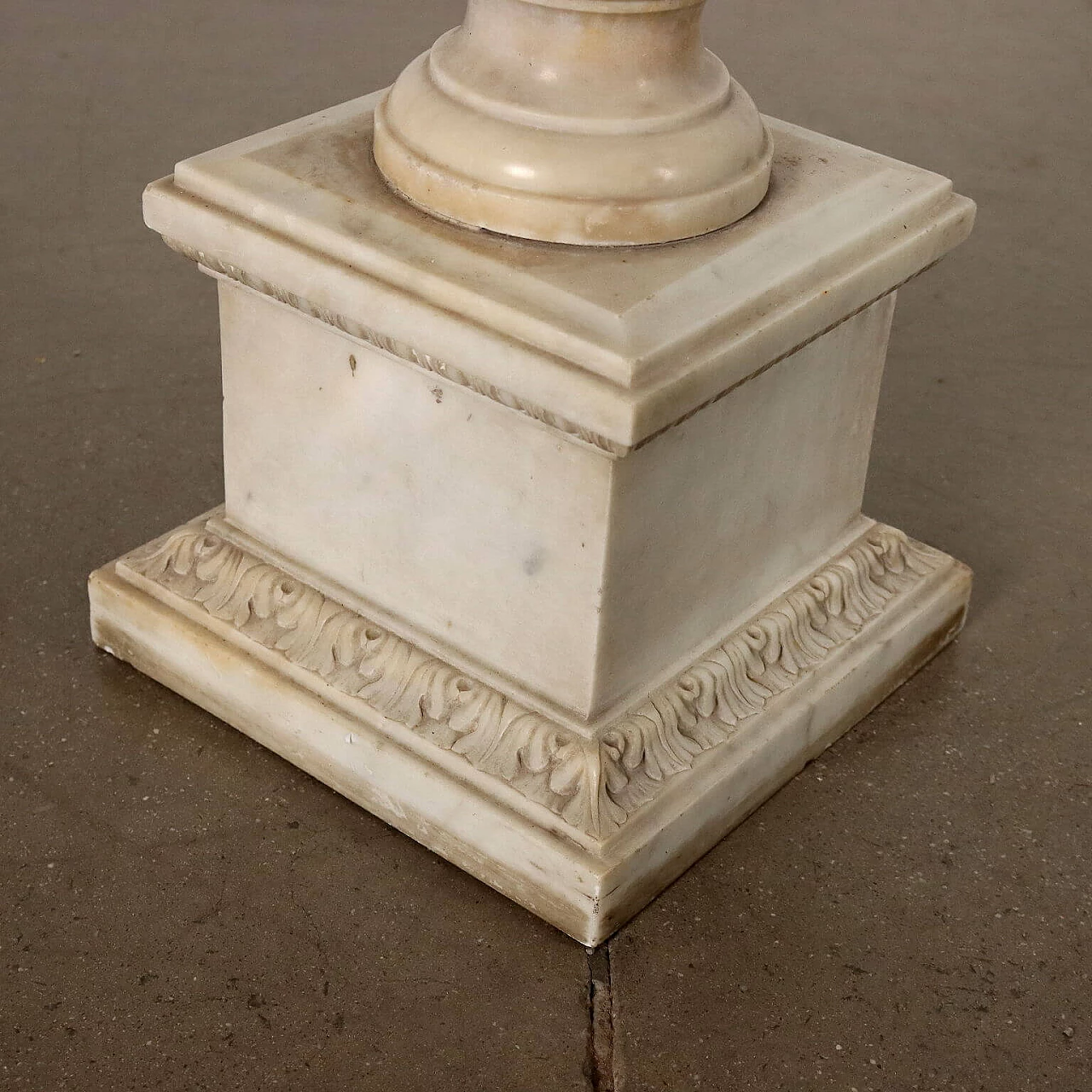 Neo-Renaissance marble planter, late 19th century 10
