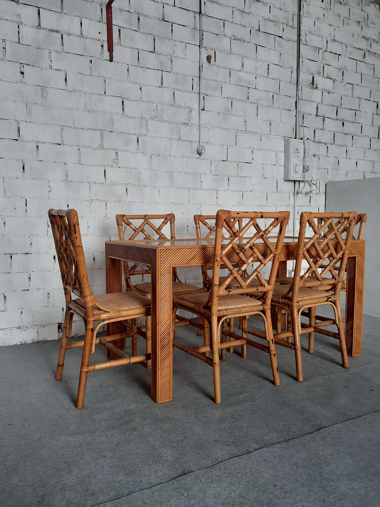 6 Bamboo chairs and table attributed to Vivai del Sud, 1960s 2