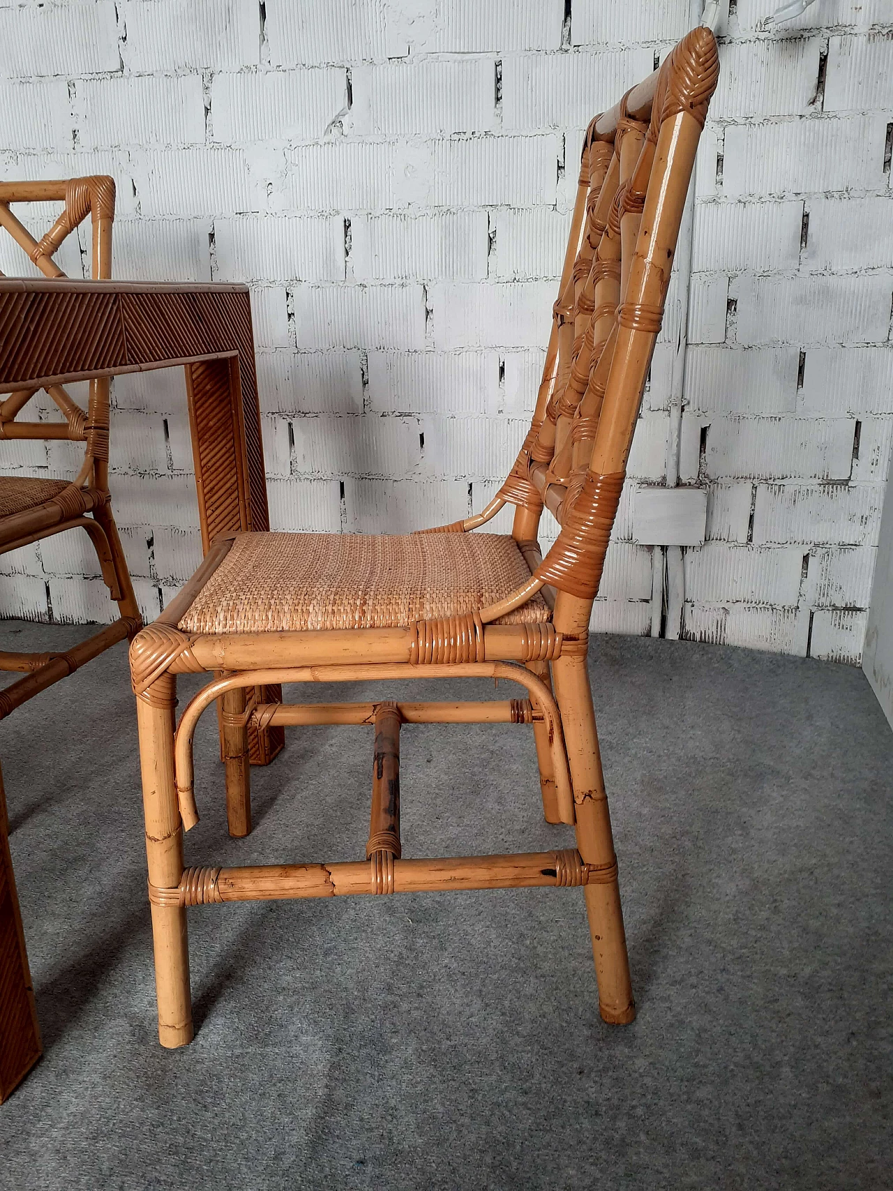 6 Bamboo chairs and table attributed to Vivai del Sud, 1960s 6