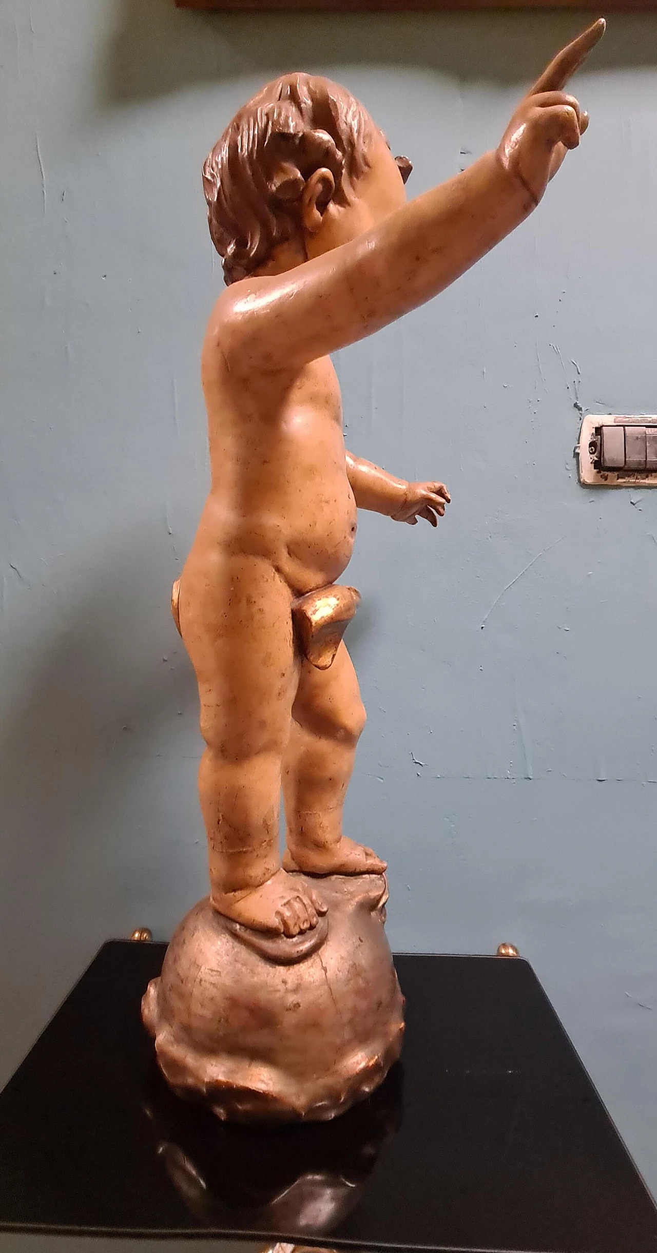 Scultura in legno laccato di Bambinello benedicente, '700 6