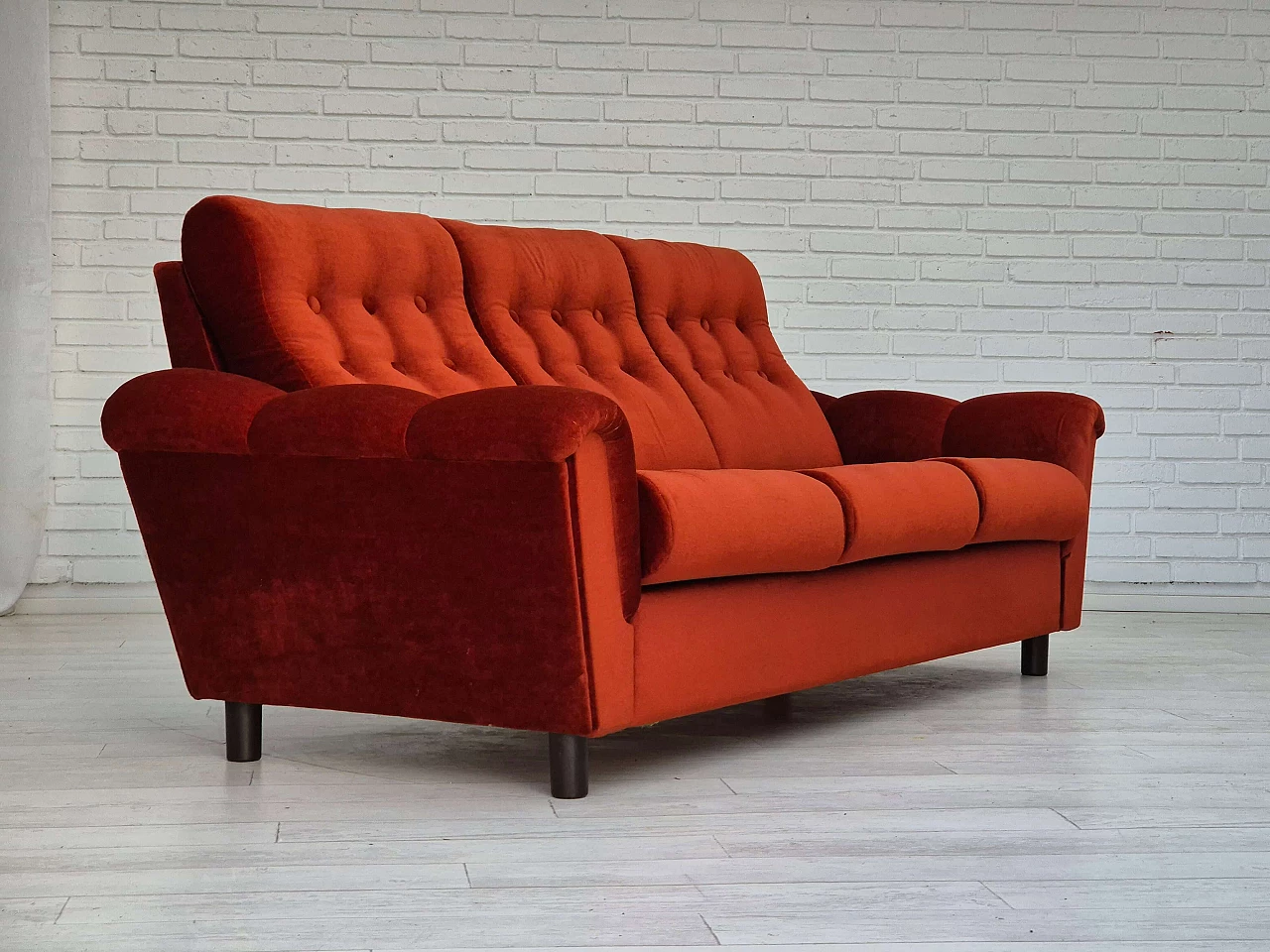 Danish three-seater velvet sofa, 1980s 4