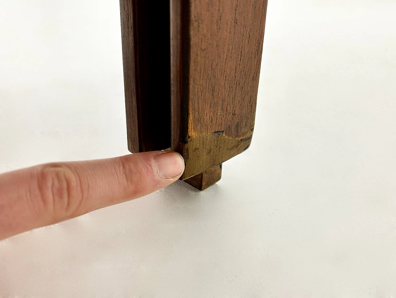 Wooden sideboard with sliding doors by Gianfranco Frattini for Bernini, 1950s 9