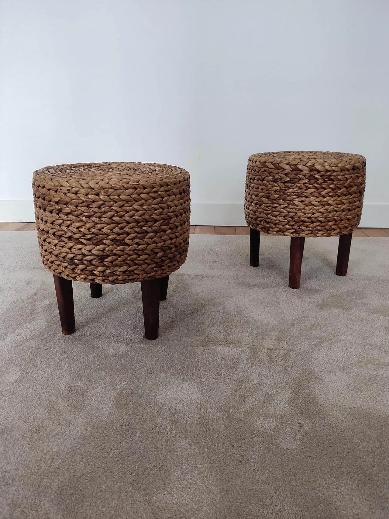 Pair of wood and rope stools in the style of Audoux and Minet, 1950s 1