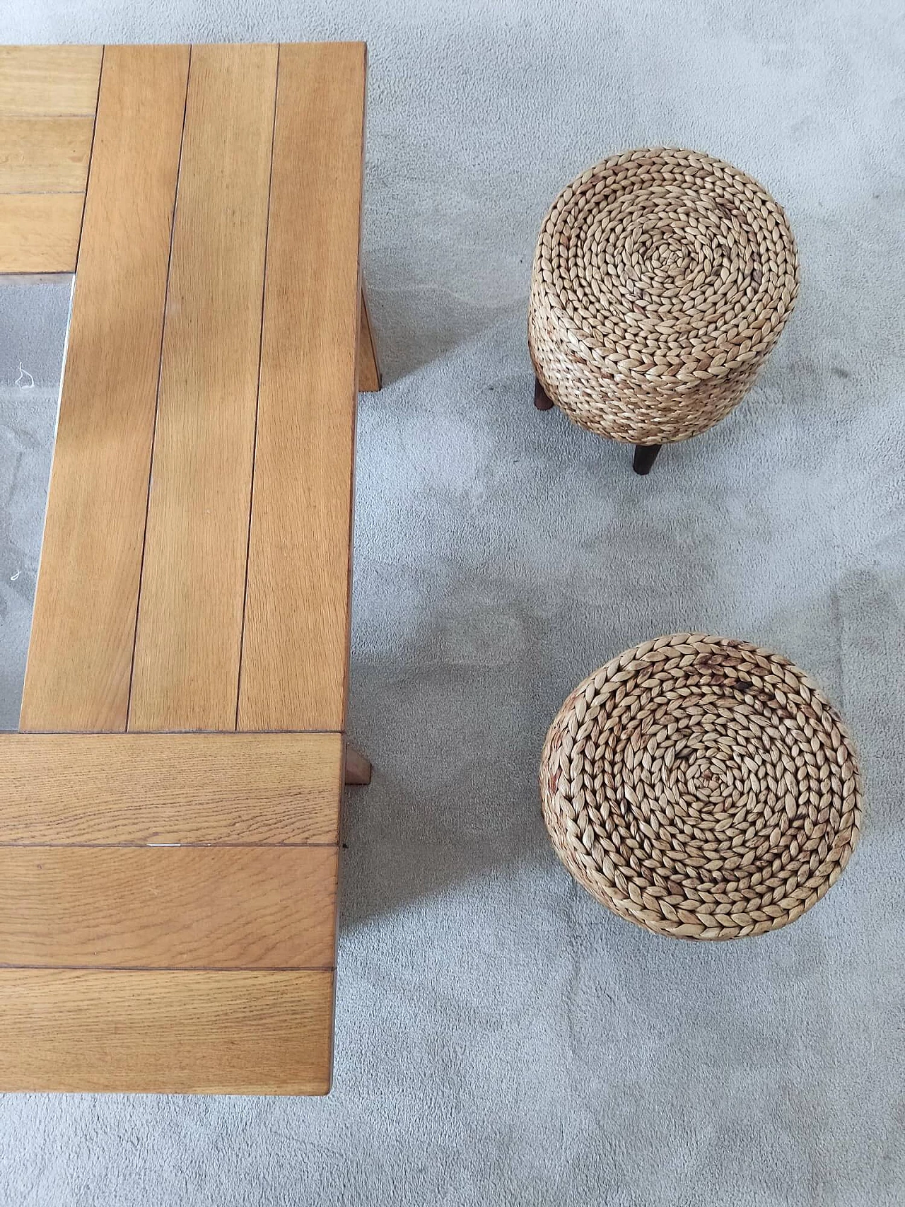 Pair of wood and rope stools in the style of Audoux and Minet, 1950s 13