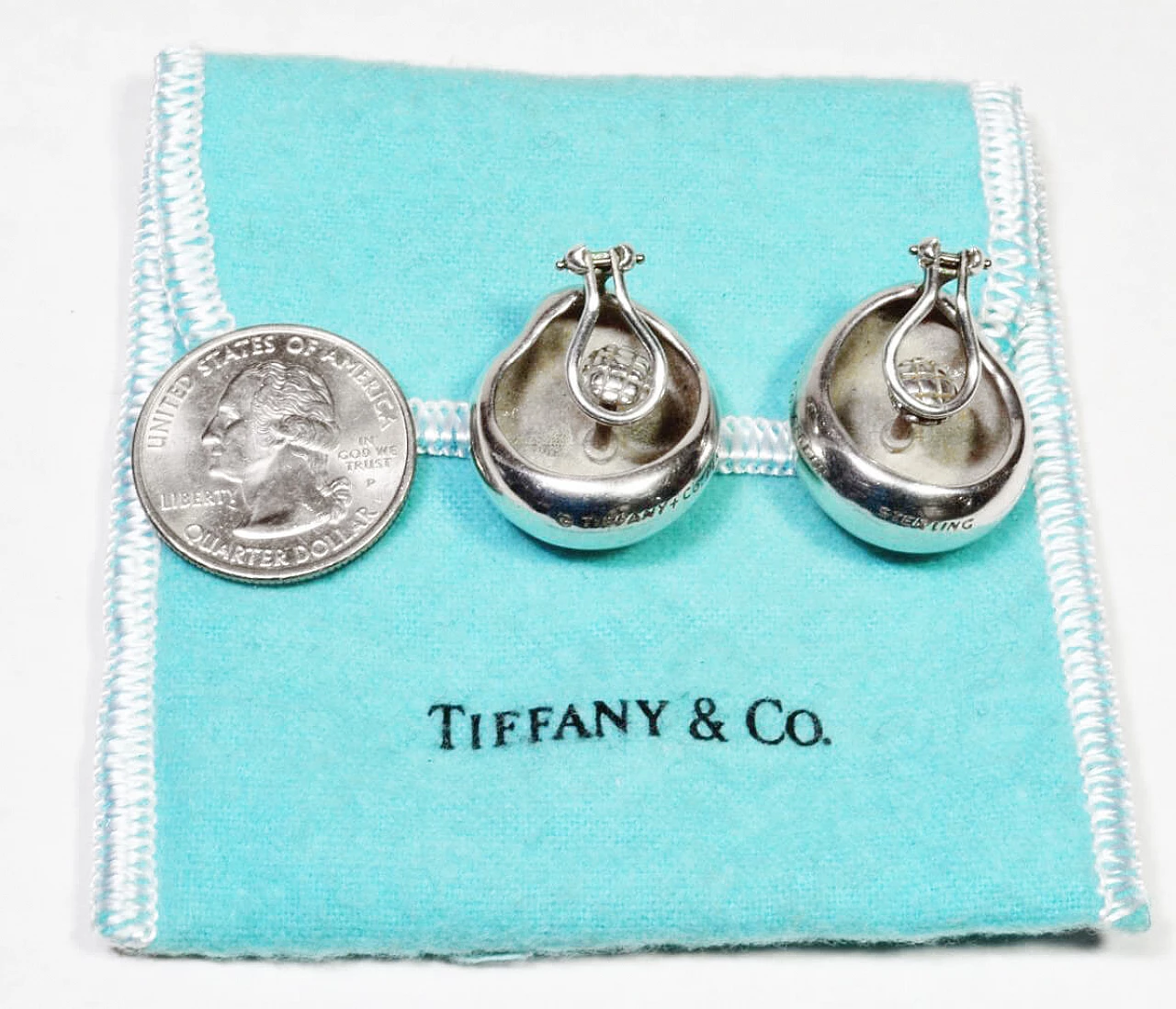Bean earrings by Elsa Peretti for Tiffany & Co, 1990s 2