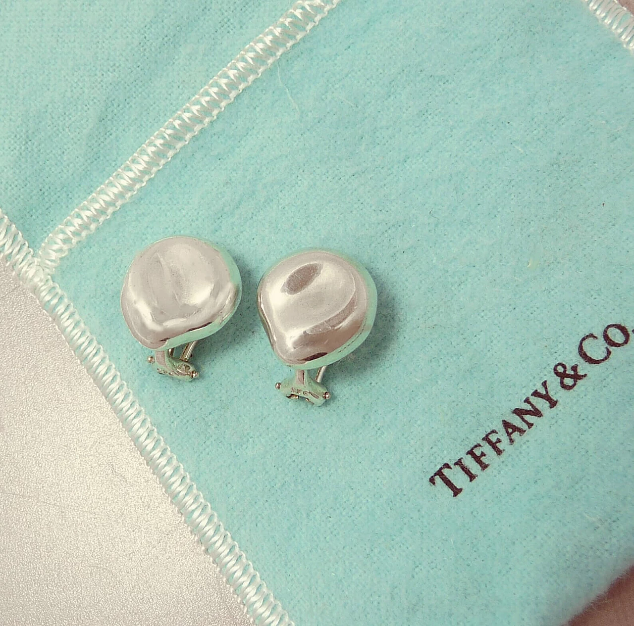 Bean earrings by Elsa Peretti for Tiffany & Co, 1990s 5