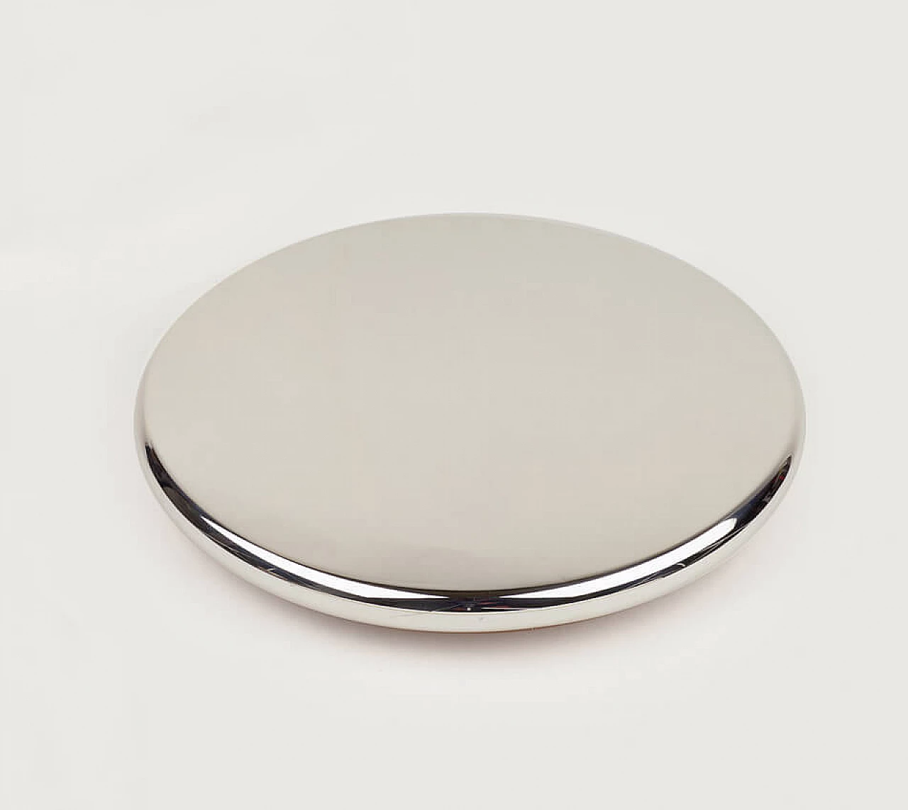 3 Revolving trays in wood and silver 11