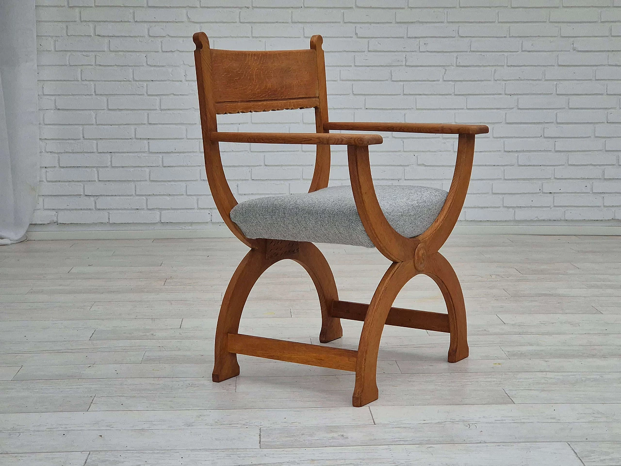 Poltrona danese in legno massello di rovere e lana per mobili Kvadrat, anni '60 1