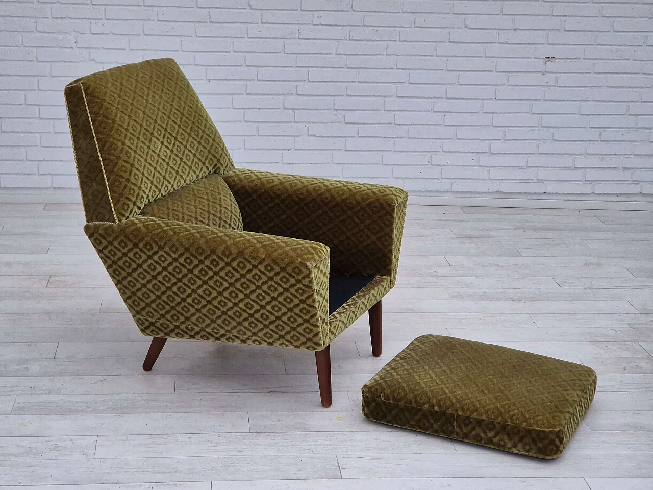 Armchair by Georg Thams for Vejen Polstermøbelfabrik, 1970s 13