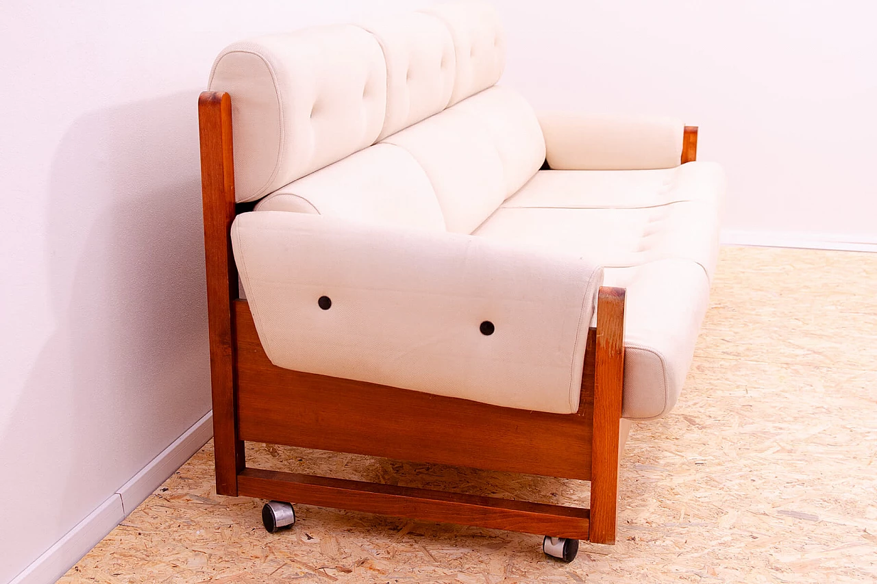 Divano a tre posti in faggio e tessuto con rotelle, anni '70 4