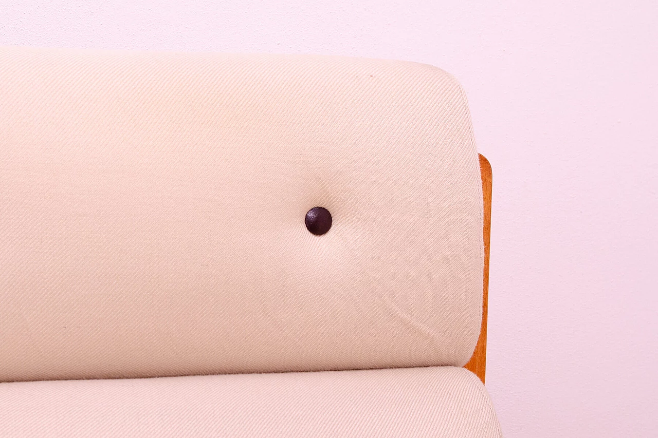 Divano a tre posti in faggio e tessuto con rotelle, anni '70 11