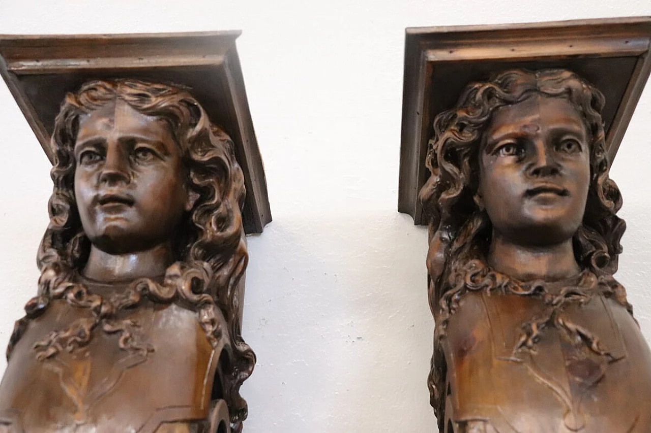 Pair of walnut half pilasters with carved caryatids, early 20th century 5