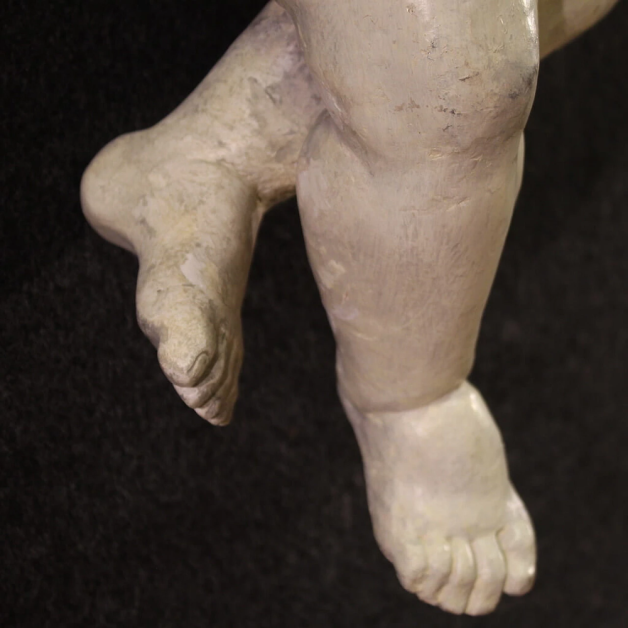 Pair of painted wooden sculptures of putti, 18th century 6