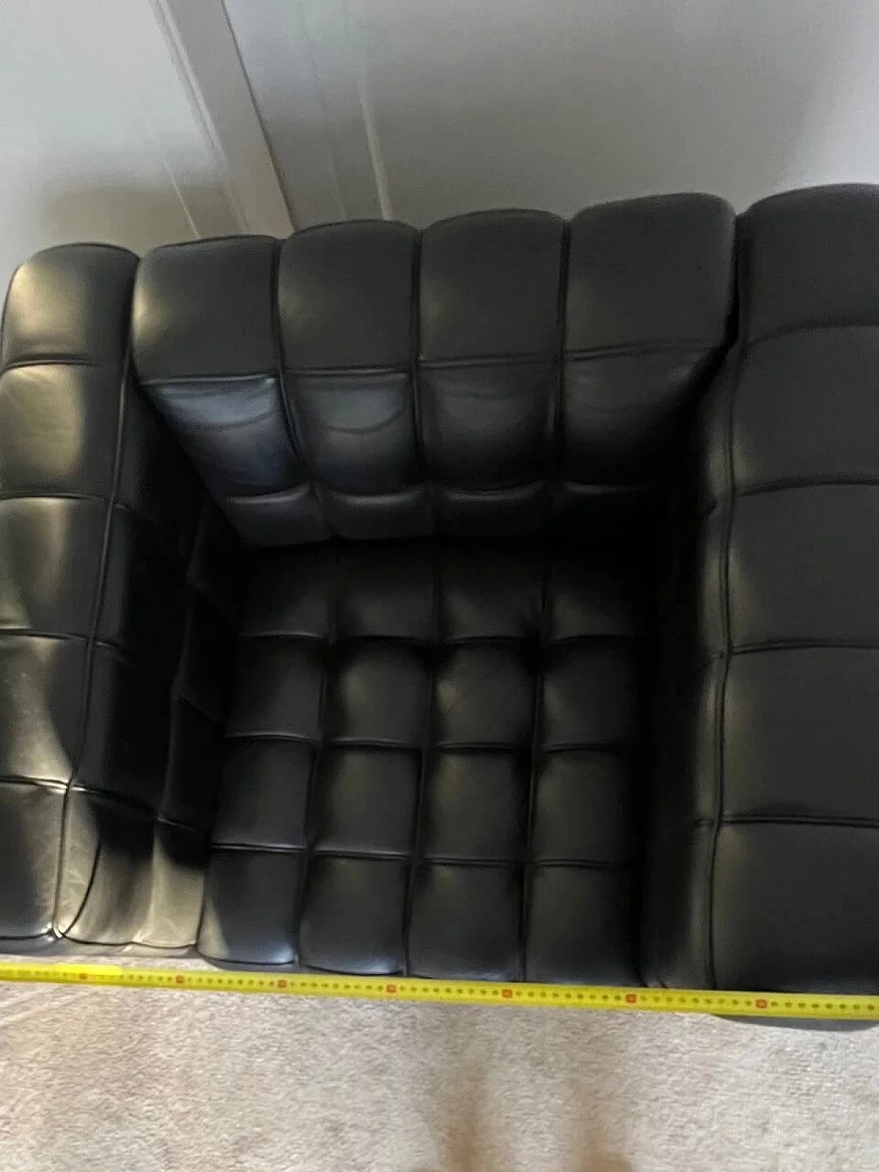 Kubus black leather armchair by Josef Hoffmann for Wittman 5