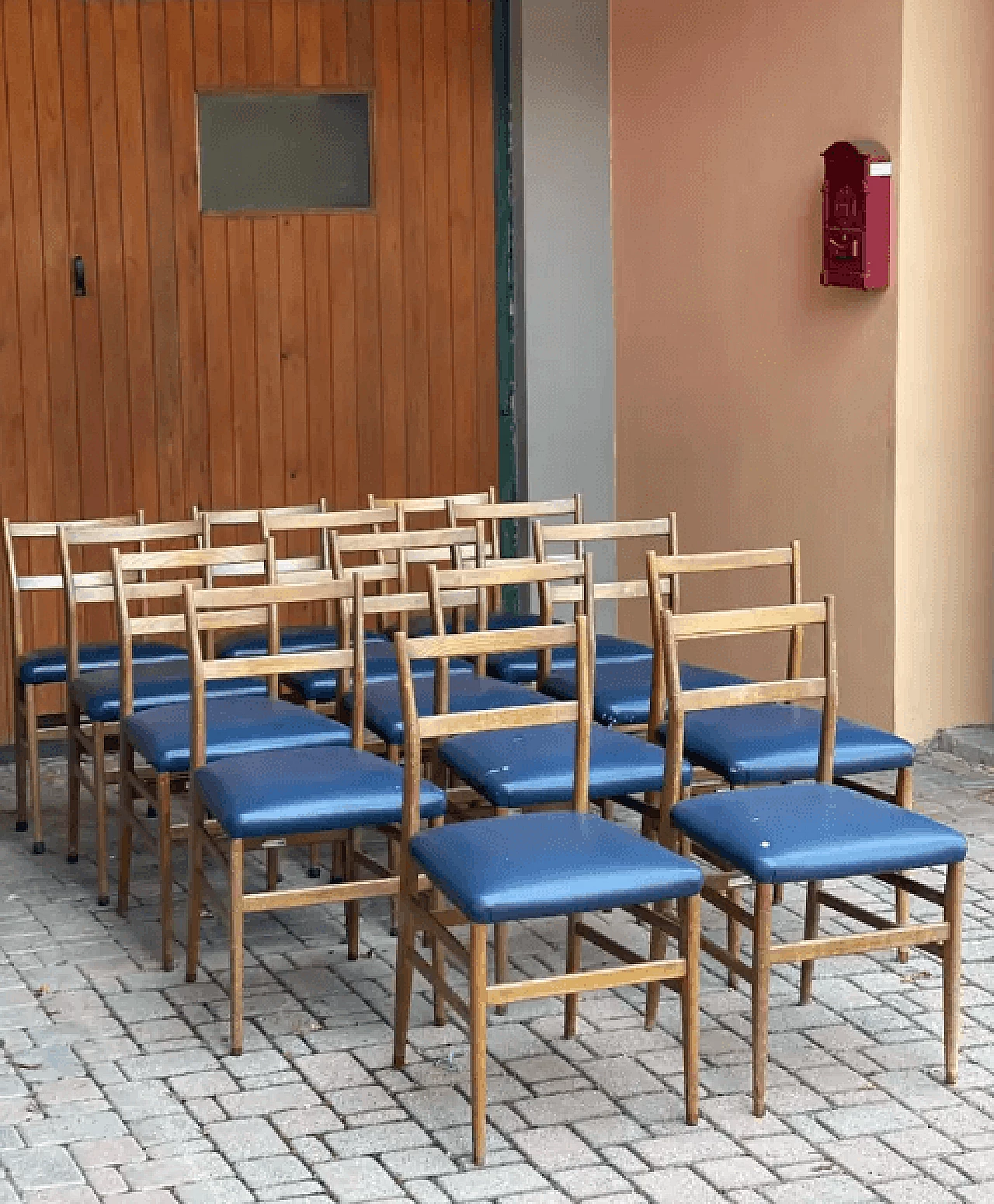 14 Dining chairs in wood and blue leather by Gio Ponti, 1970s 3